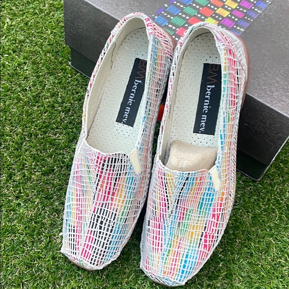 bernie mev. Shoes - Bernie MEV . Women's Colorful Woven Flats